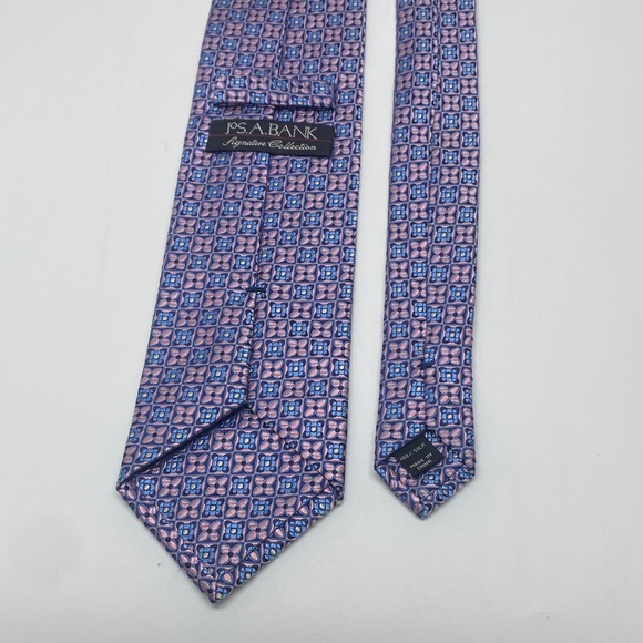 Jos. A. Bank Silk Tie - Pink and Blue Geometric - Picture 2 of 5